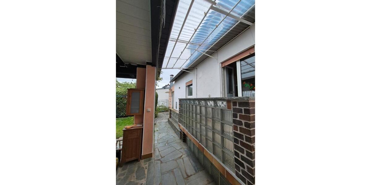 Einfamilienhaus Gerolzhofen - 5 Zimmer, 123 m&sup2;, 250.000&euro; | Angebot:25917862