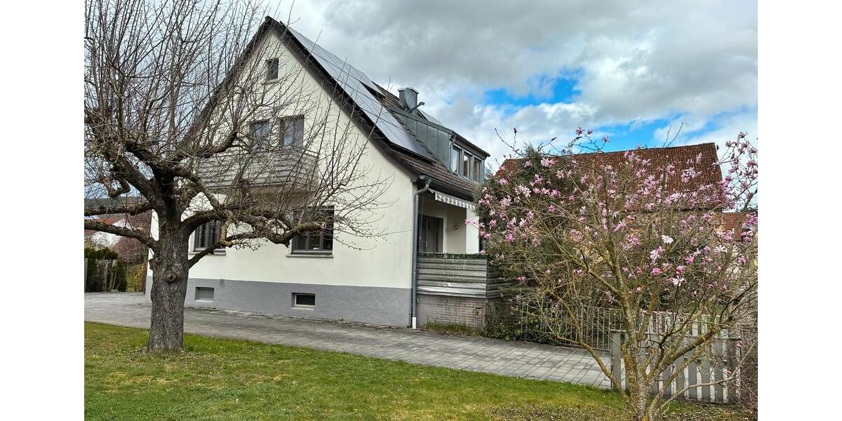 Einfamilienhaus Hohenroth - 3 Zimmer, 172 m&sup2;, 369.000&euro; | Angebot:26040339