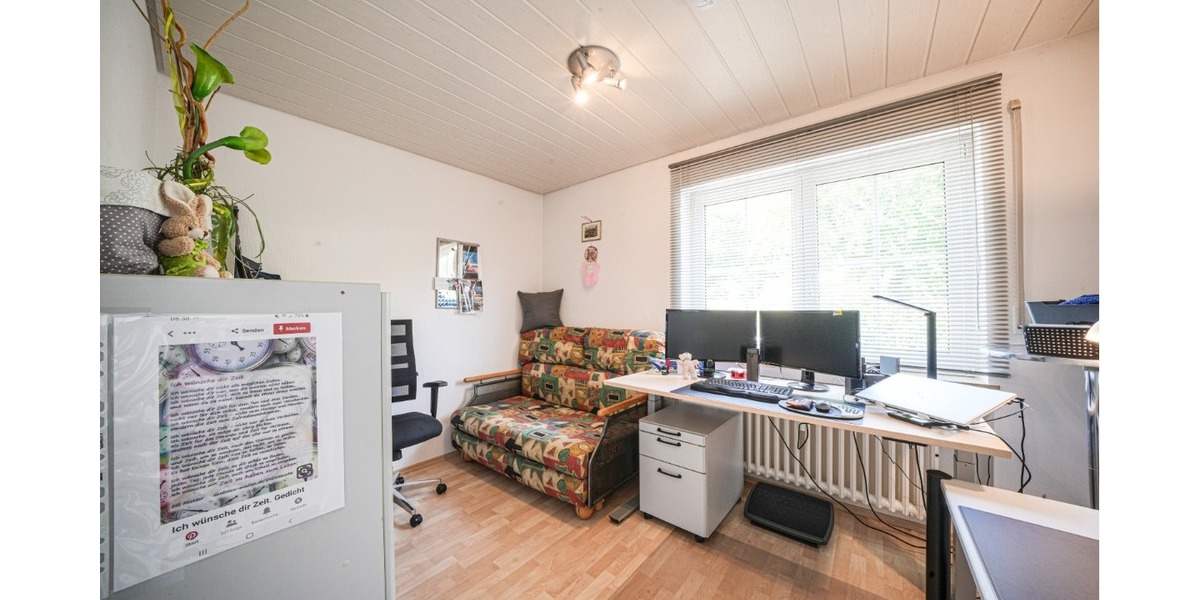 Sehr gepflegtes, freistehendes Mehrfamilien- Generationenhaus, zur Eigennutzung und Kapitalanlage - Mehrfamilienhaus, Wohnhaus Poppenhausen | Angebot:25374817