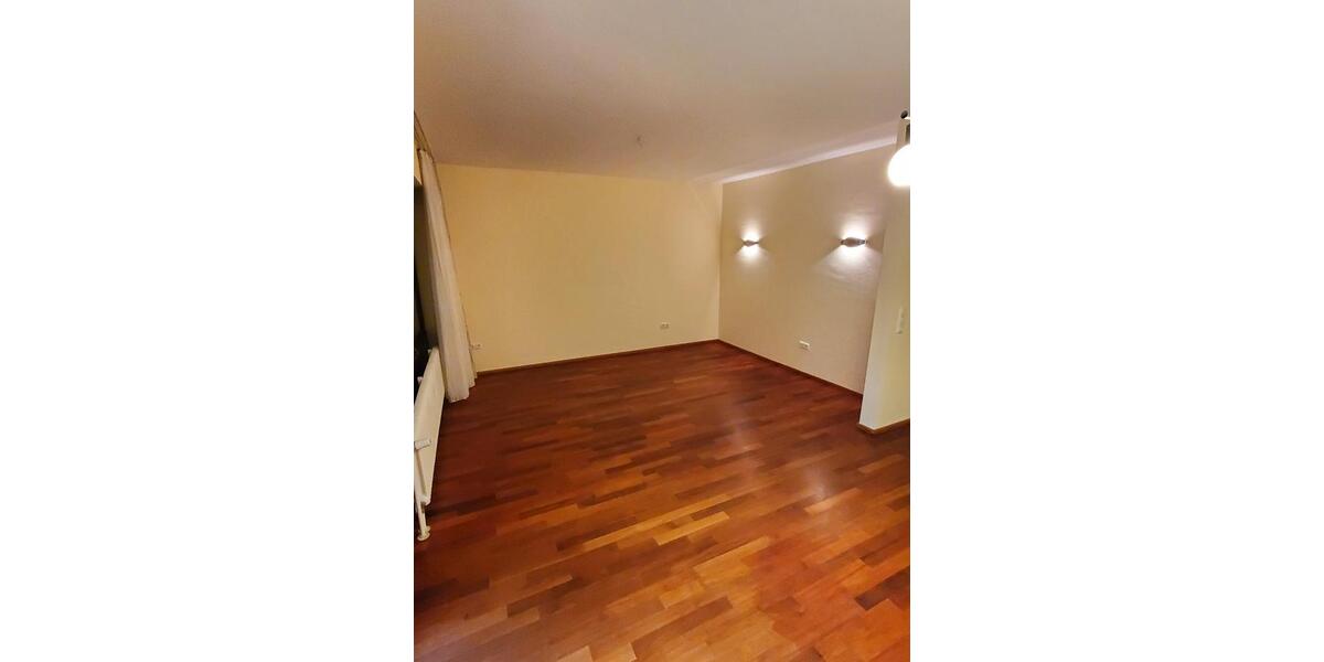 Etagenwohnung Schweinfurt Haardt - 3 Zimmer, 80 m&sup2;, 850&euro; | Angebot:26624060