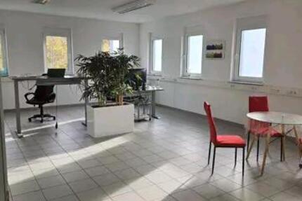 Gewerbeobjekt Schweinfurt Gartenstadt - 8&euro; | Angebot:25959286