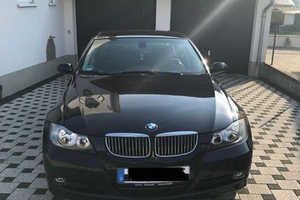 BMW 325 211.800 km 6.700 &euro; Poppenlauer 97711