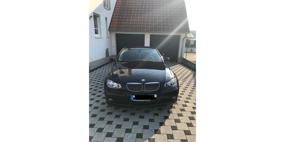 BMW 325 211.800 km 6.700 &euro; Poppenlauer 97711