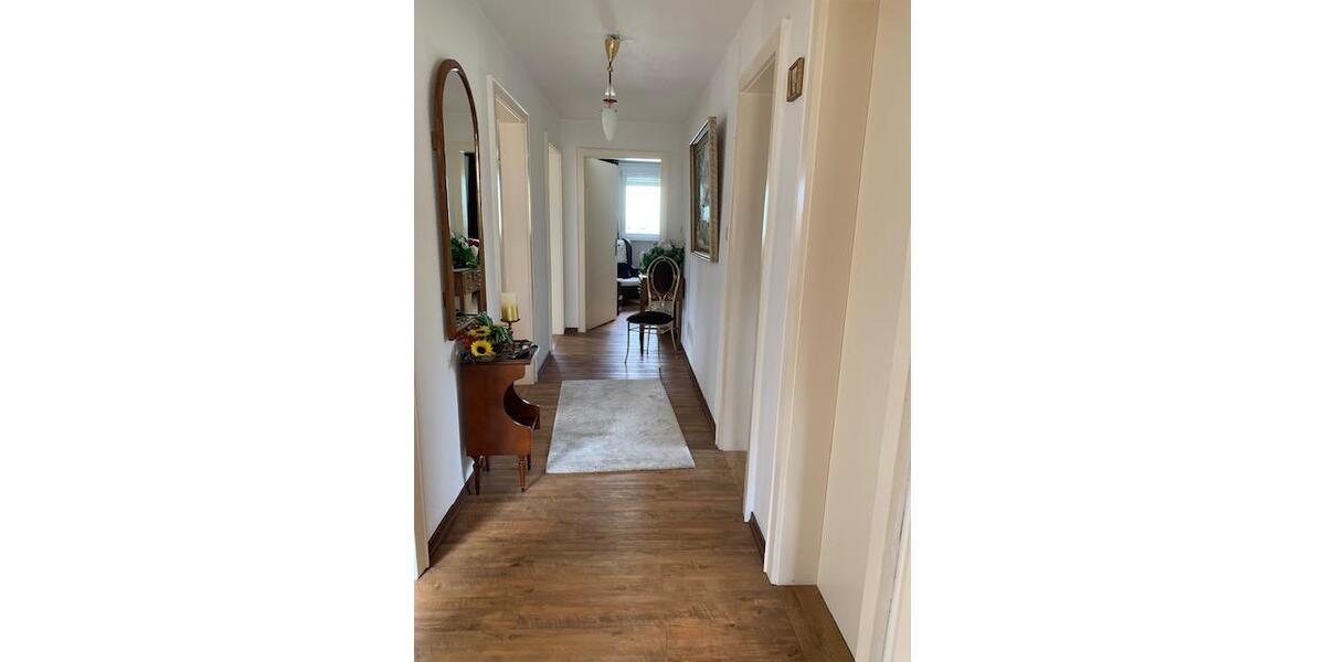 Einfamilienhaus Hammelburg - 6 Zimmer, 140 m&sup2;, 330.000&euro; | Angebot:26044952