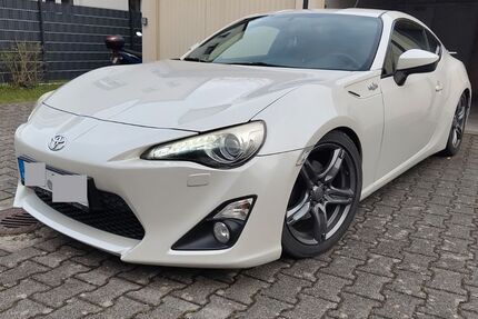 Toyota GT86 103.112 km 20.499 &euro; Zeil am Main 97475