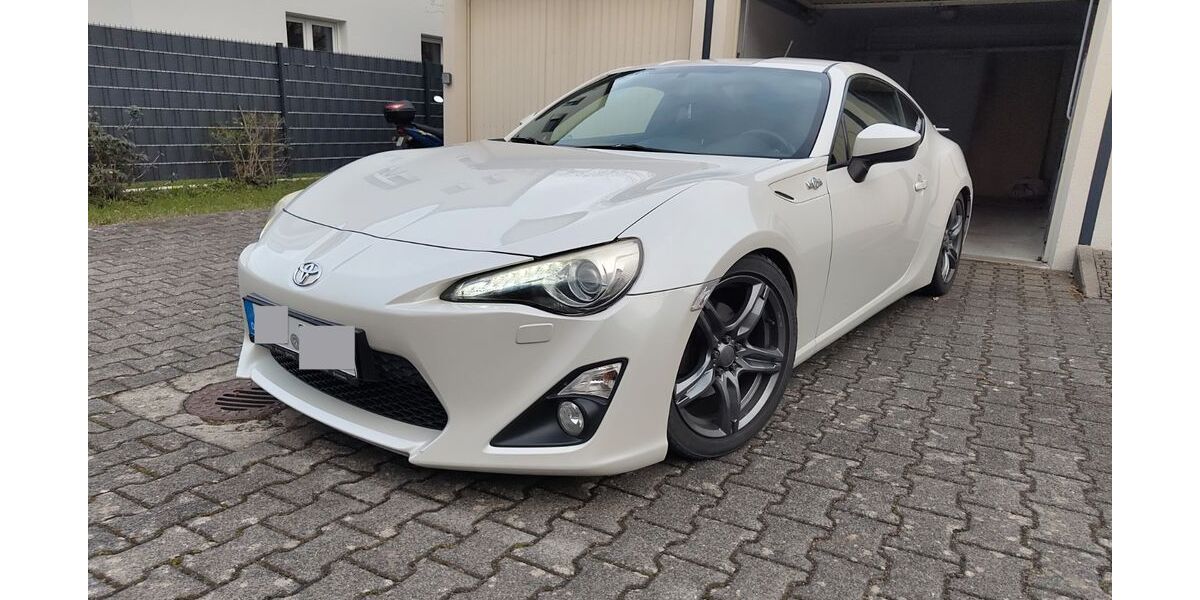 Toyota GT86 103.112 km 20.499 &euro; Zeil am Main 97475