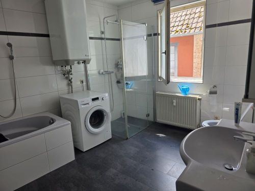 2 Eigentumwohnungen im Zentrum von 97762 Hammelburg (ID 10625) - Etagenwohnung Hammelburg Hammelburg | Angebot:24205216