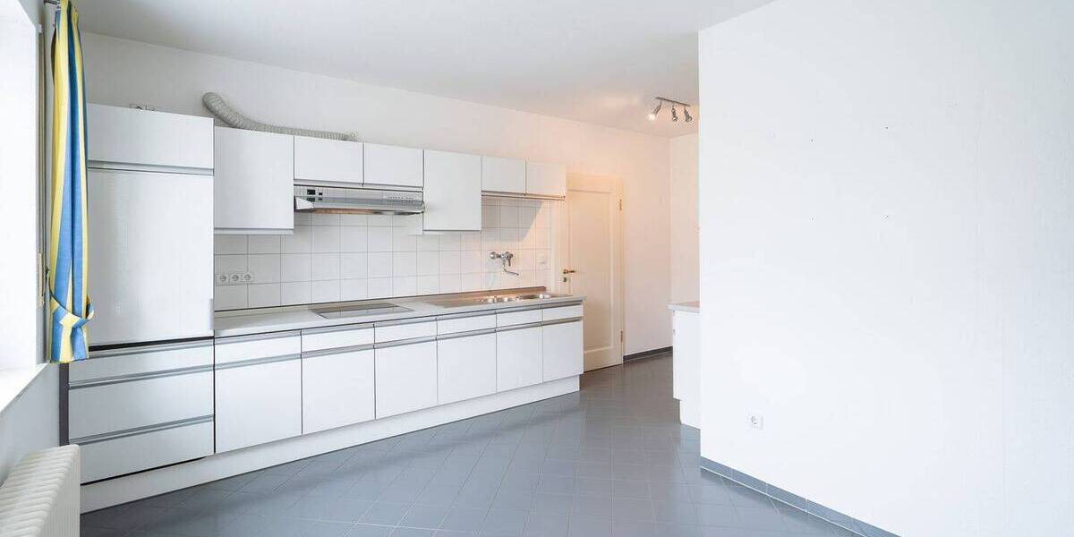 Einfamilienhaus Hohenroth - 6 Zimmer, 285 m&sup2;, 485.000&euro; | Angebot:26028493