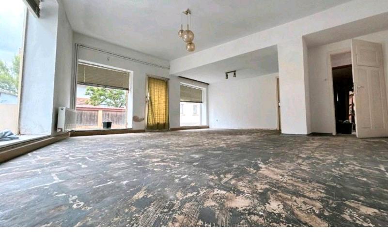 Einfamilienhaus Sulzfeld - 11 Zimmer, 208 m&sup2;, 149.000&euro; | Angebot:23488843