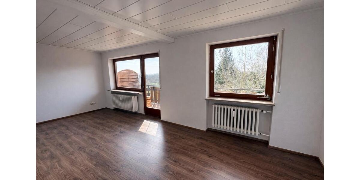 Erdgeschoßwohnung Poppenhausen - 2 Zimmer, 69 m&sup2;, 129.000&euro; | Angebot:26038380