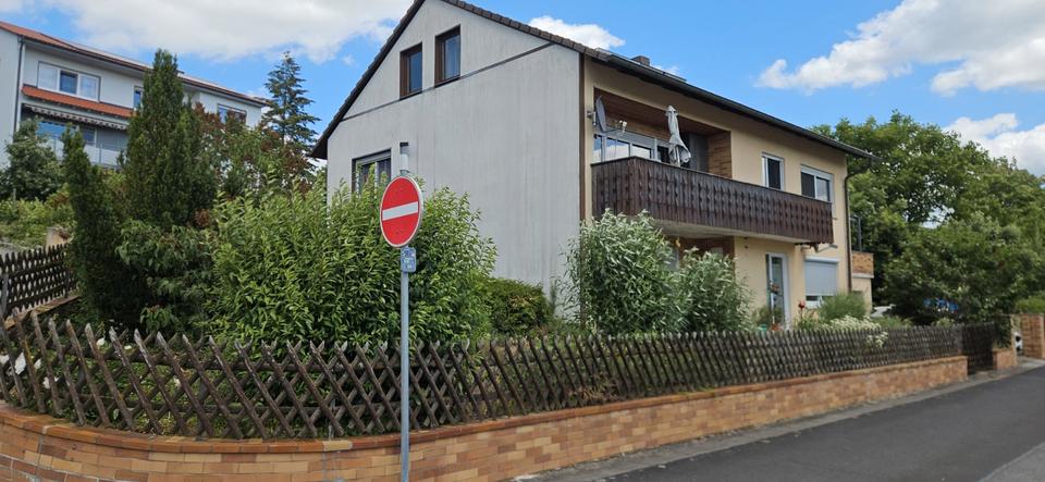 Einfamilienhaus Gädheim - 7 Zimmer, 166 m&sup2;, 379.000&euro; | Angebot:27034440