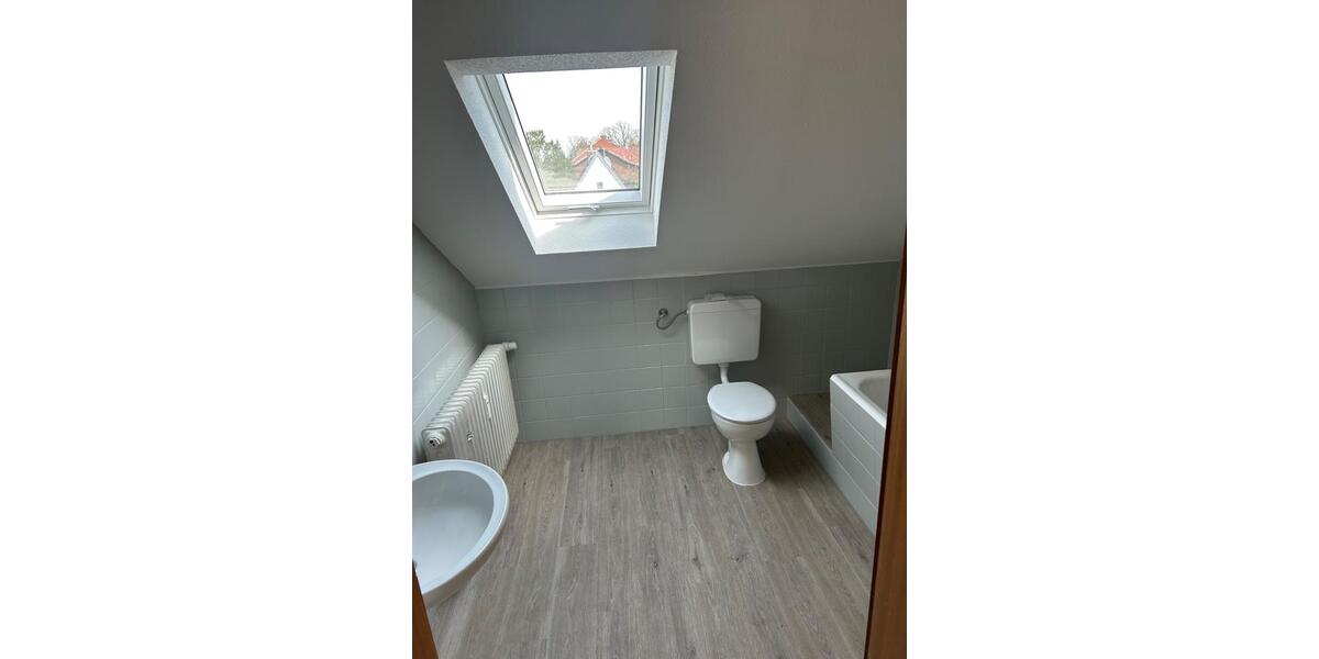 Dachgeschoßwohnung Bad Kissingen - 3 Zimmer, 75 m&sup2;, 630&euro; | Angebot:26039149