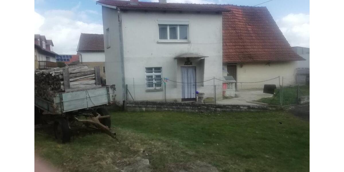 Mehrfamilienhaus, Wohnhaus Aidhausen - 3 Zimmer, 23 m&sup2;, 150.000&euro; | Angebot:25857729