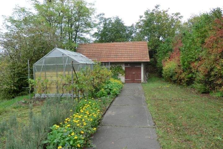 Einfamilienhaus Stadtlauringen - 5 Zimmer, 155 m&sup2;, 325.000&euro; | Angebot:25747530