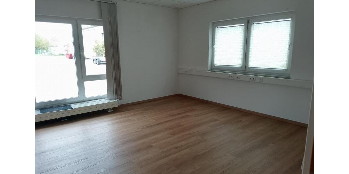 Erdgeschoßwohnung Euerdorf - 1 Zimmer, 50 m&sup2;, 400&euro; | Angebot:25266954