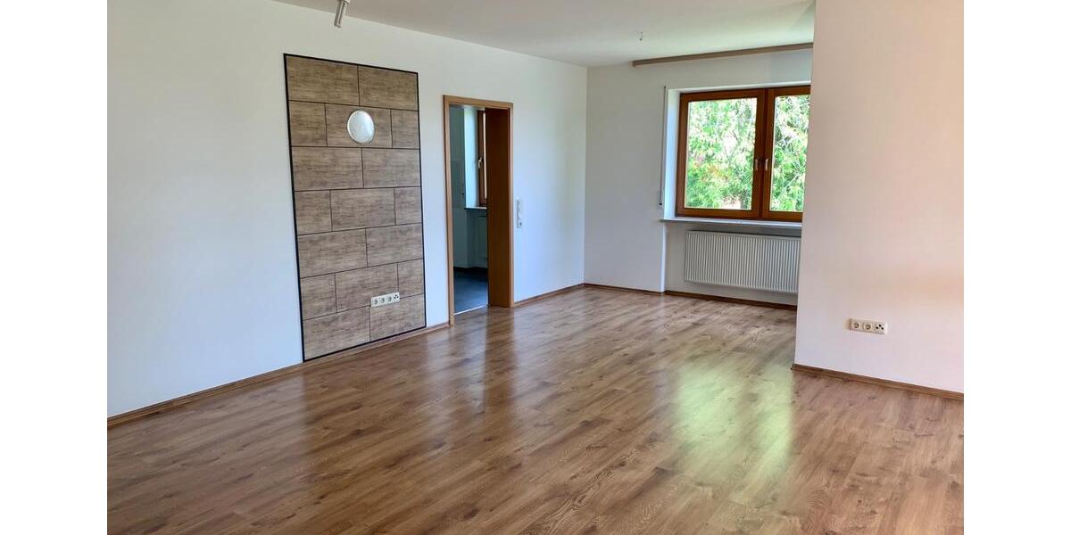 Etagenwohnung Volkach - 3 Zimmer, 91 m&sup2;, 349.000&euro; | Angebot:27002249