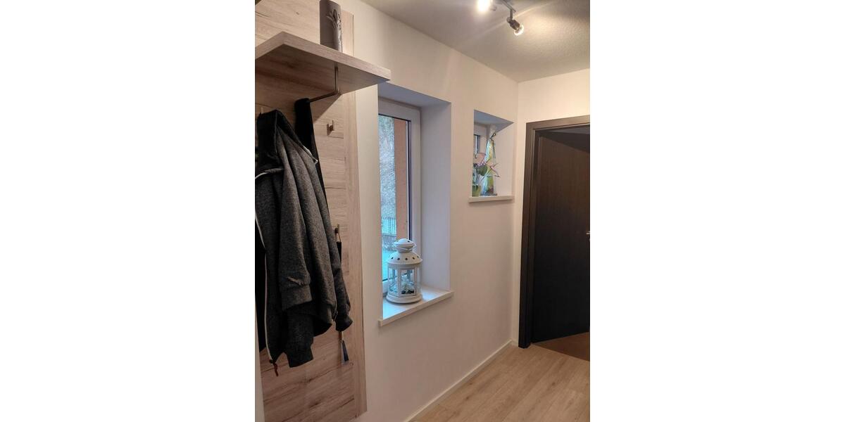 Erdgeschoßwohnung Sulzfeld - 3 Zimmer, 96 m&sup2;, 290.000&euro; | Angebot:24976792