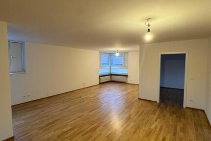 Wohnung Bad Kissingen - 4 Zimmer, 94 m&sup2;, 1.080&euro; | Angebot:25394506