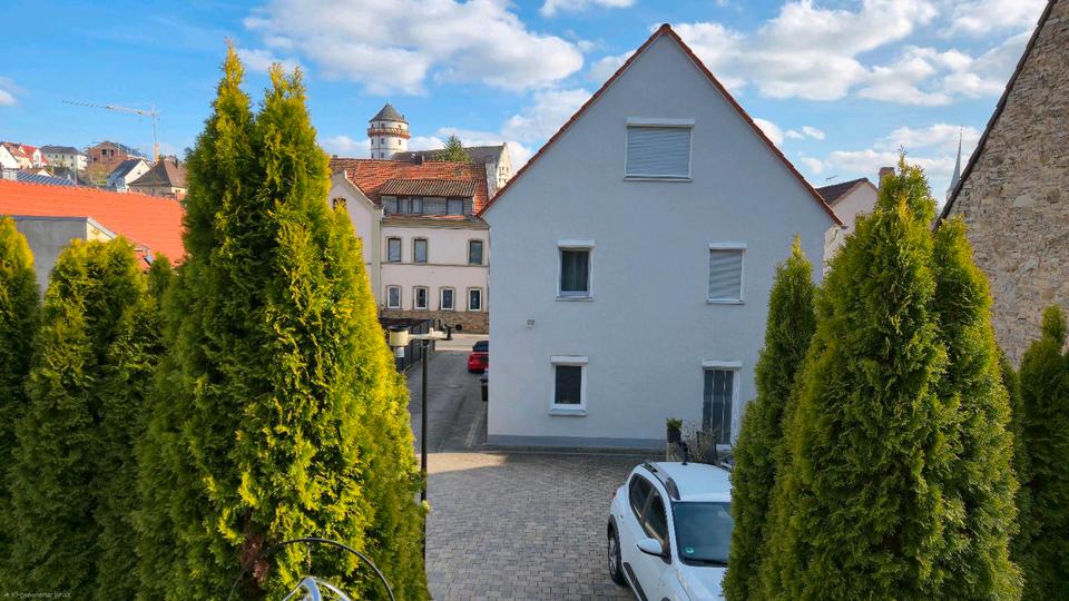 Mehrfamilienhaus, Wohnhaus Rimpar - 13 Zimmer, 335 m&sup2;, 998.000&euro; | Angebot:25655713