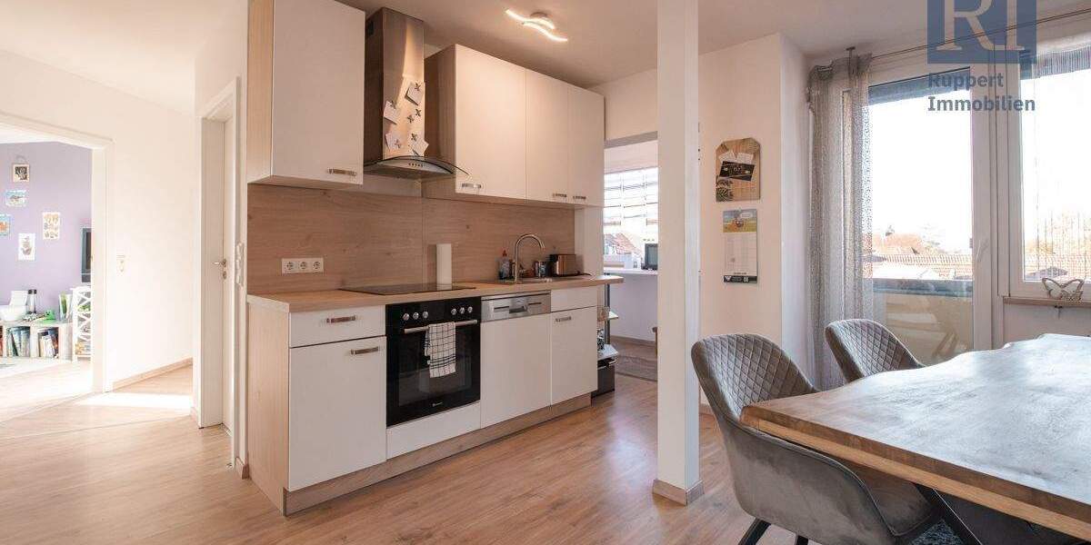 Etagenwohnung Gerolzhofen - 3 Zimmer, 120 m&sup2;, 285.000&euro; | Angebot:25666647