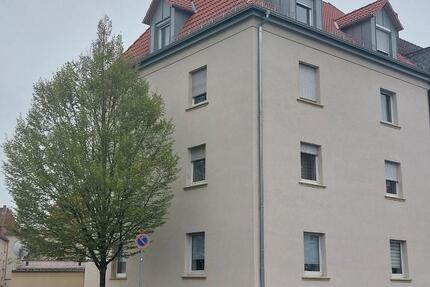 Haus Schweinfurt Bellevue - 12 Zimmer, 300 m&sup2;, 690.000&euro; | Angebot:26545605