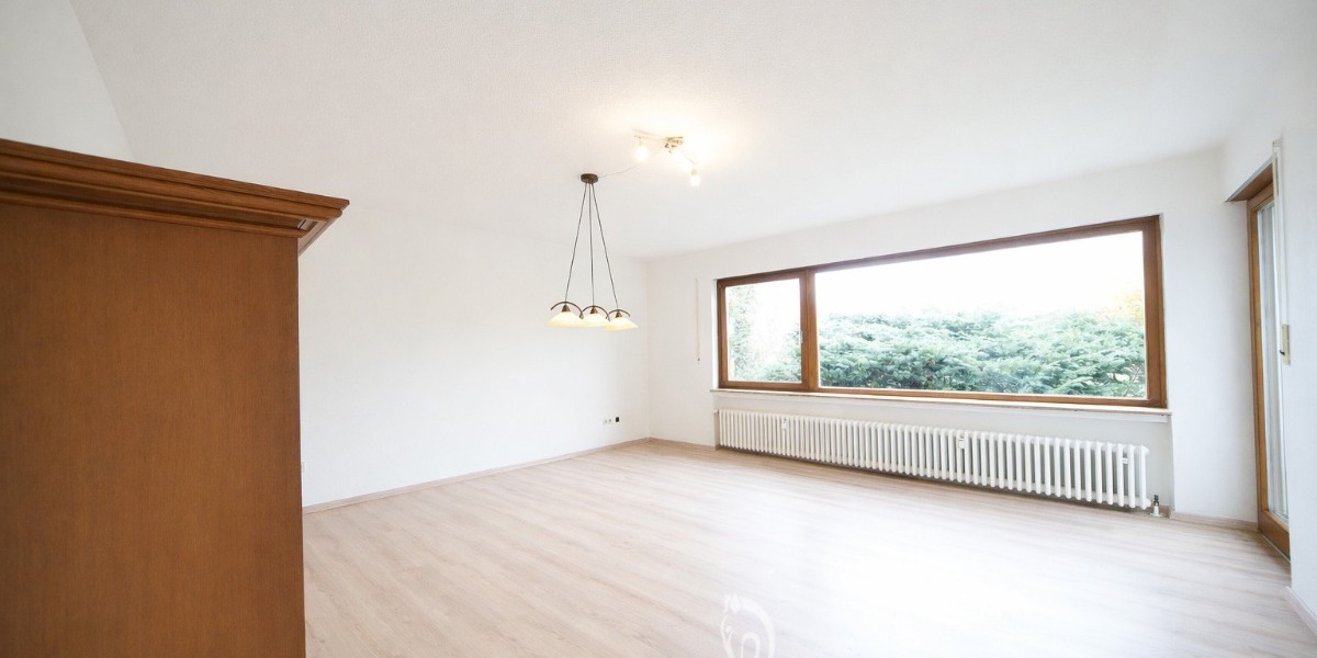 Architektenhaus mit großzügiger Einliegerwohnung und großem Garten in attraktiver Wohnlage - Einfamilienhaus Unterpleichfeld | Angebot:26073612