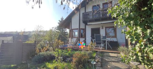 Romantisches Einfamilienhaus mit hochwertiger Ausstattung in ruhiger Randlage von 97450 Arnstein-Neubessingen (ID 10040) - Einfamilienhaus Arnstein Arnstein | Angebot:25387561