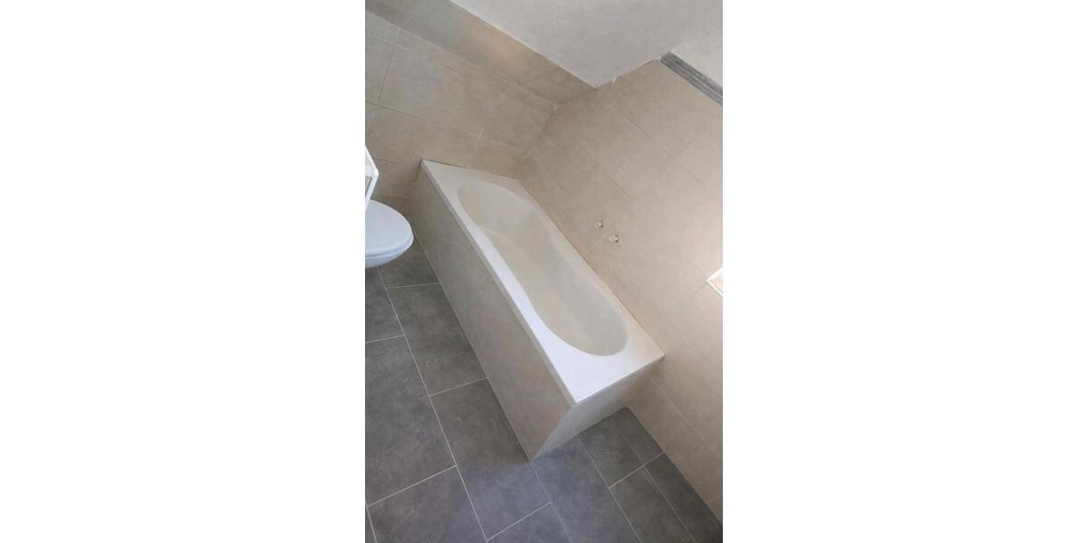 Einfamilienhaus Schweinfurt Haardt - 8 Zimmer, 196 m&sup2;, 120.000&euro; | Angebot:26959541