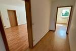 Etagenwohnung Prosselsheim - 4 Zimmer, 90 m&sup2;, 780&euro; | Angebot:25774918