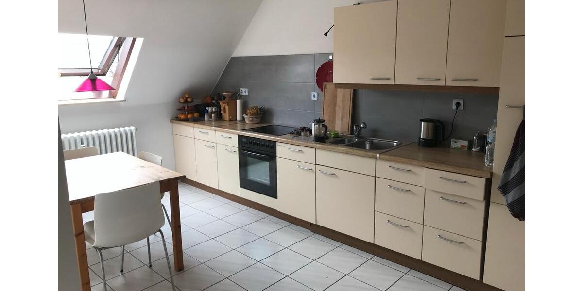 Dachgeschoßwohnung Dittelbrunn - 1 Zimmer, 72 m&sup2;, 199.000&euro; | Angebot:27077520