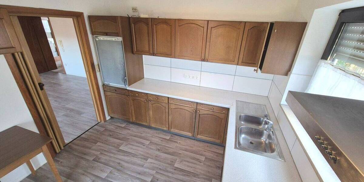 Mehrfamilienhaus, Wohnhaus Aura a.d.Saale - 7 Zimmer, 211 m&sup2;, 339.000&euro; | Angebot:26154575