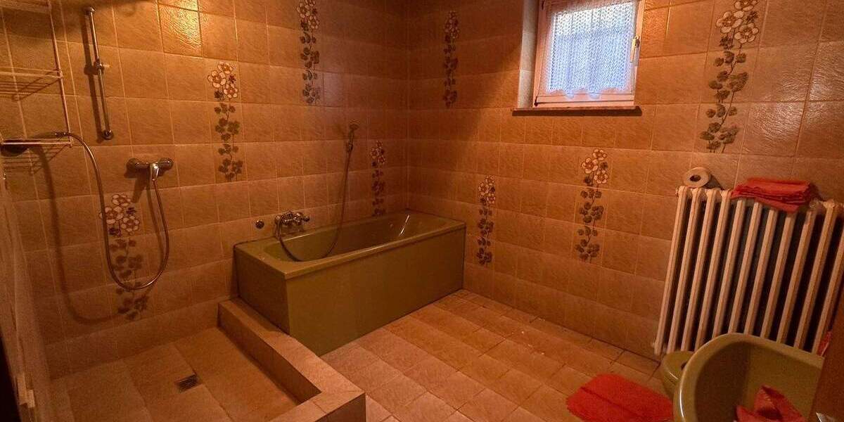 Einfamilienhaus Schonungen Marktsteinach - 6 Zimmer, 185 m&sup2;, 329.000&euro; | Angebot:25729493