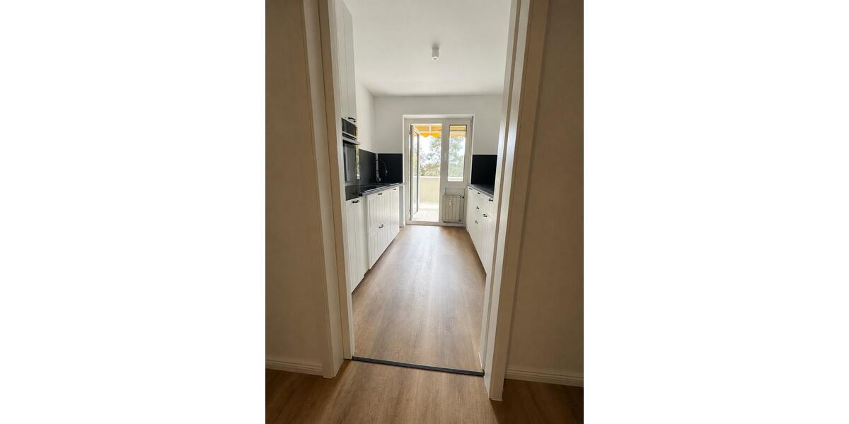 Hochparterre Schweinfurt Bellevue - 3.5 Zimmer, 80 m&sup2;, 215.000&euro; | Angebot:27271551