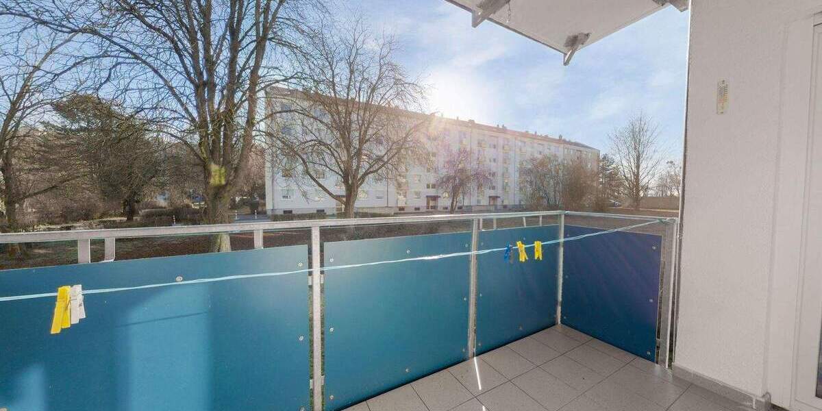 Etagenwohnung Schweinfurt Bergl - 3 Zimmer, 76 m&sup2;, 190.000&euro; | Angebot:25686778
