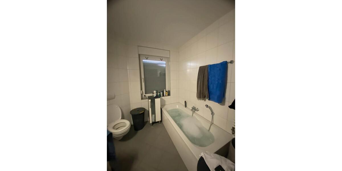 Etagenwohnung Sennfeld - 2 Zimmer, 555.555 m&sup2;, 1.500&euro; | Angebot:25941782