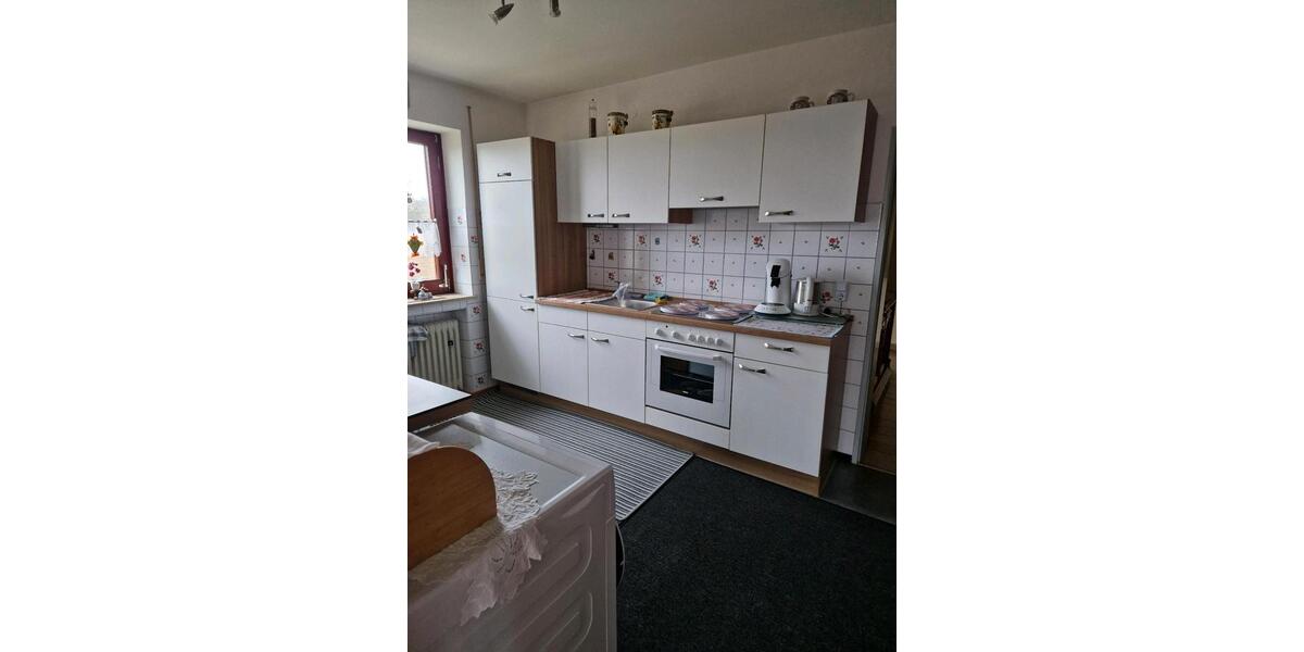 Etagenwohnung Oerlenbach - 4.5 Zimmer, 108 m&sup2;, 800&euro; | Angebot:25305096