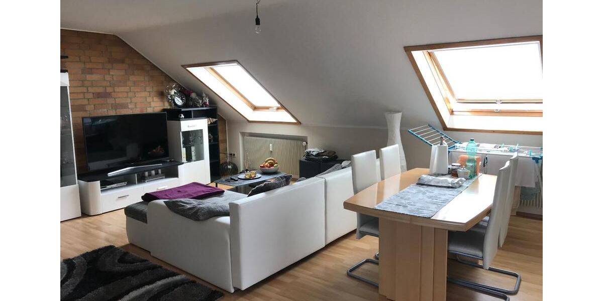Dachgeschoßwohnung Rimpar - 3 Zimmer, 80 m&sup2;, 720&euro; | Angebot:25086684