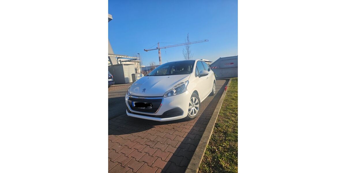 Peugeot 208 67.100 km 7.190 &euro; Röthlein 97520