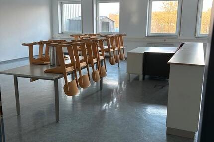 Gewerbeobjekt Hohenroth - 250&euro; | Angebot:24435923