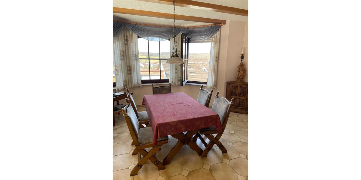 Einfamilienhaus Üchtelhausen - 6 Zimmer, 226 m&sup2;, 580.000&euro; | Angebot:25843459