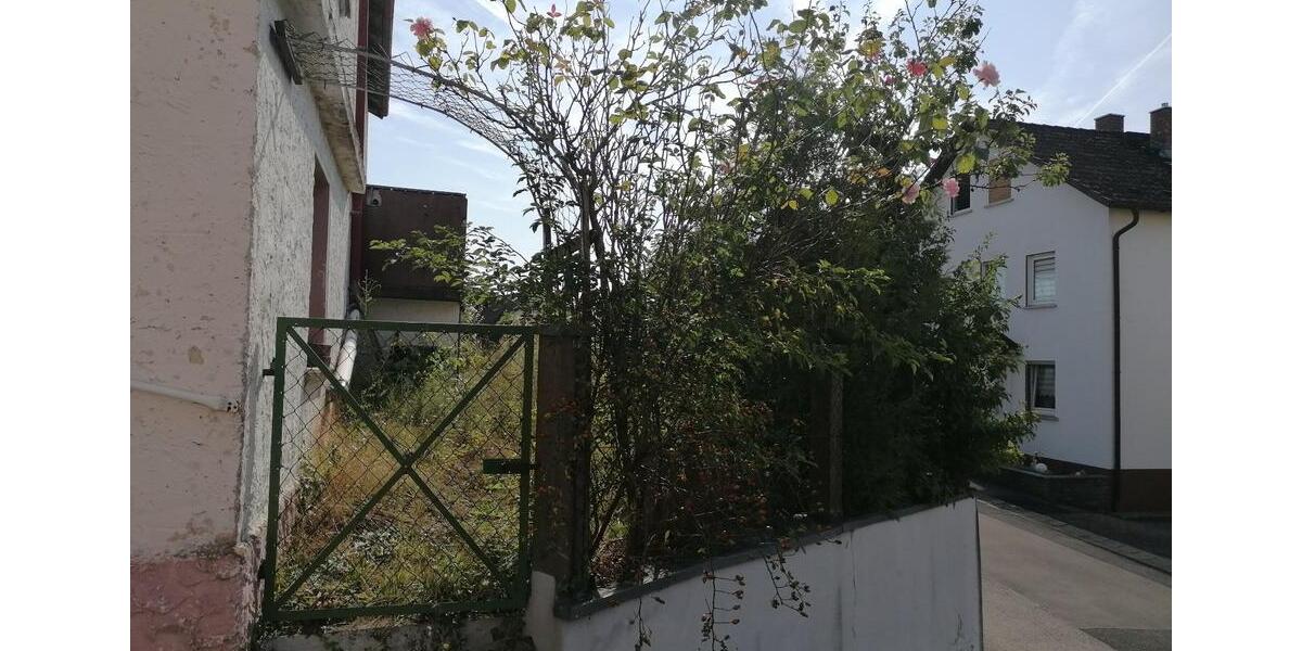 Einfamilienhaus Burkardroth - 120.000&euro; | Angebot:25783222