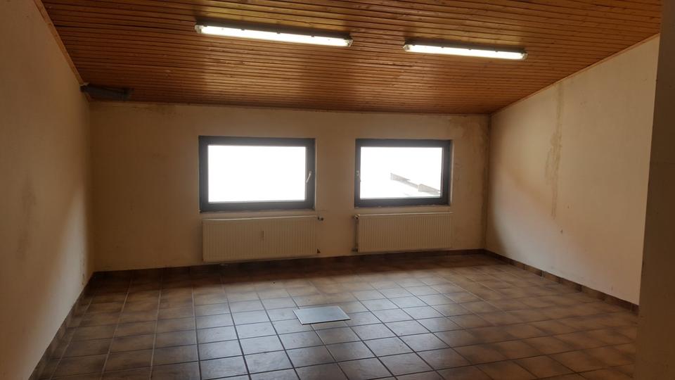 Gewerbeobjekt Röthlein - 350&euro; | Angebot:25239923