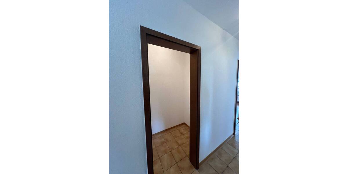 Etagenwohnung Bad Kissingen Garitz - 3 Zimmer, 105 m&sup2;, 850&euro; | Angebot:26788100