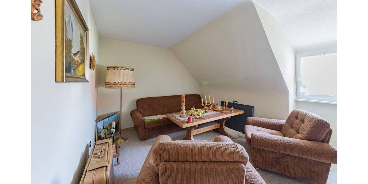 Reihenmittelhaus Sennfeld - 4 Zimmer, 115 m&sup2;, 279.990&euro; | Angebot:25768699