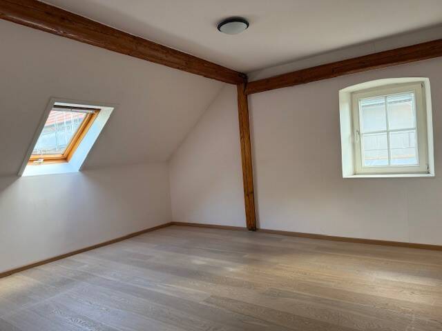Einfamilienhaus Volkach Rimbach - 5 Zimmer, 200 m&sup2;, 1.690&euro; | Angebot:25736615
