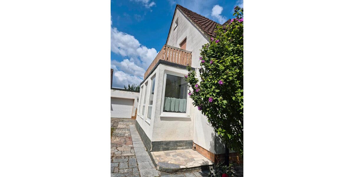 Einfamilienhaus Gerolzhofen - 5 Zimmer, 123 m&sup2;, 250.000&euro; | Angebot:25917862