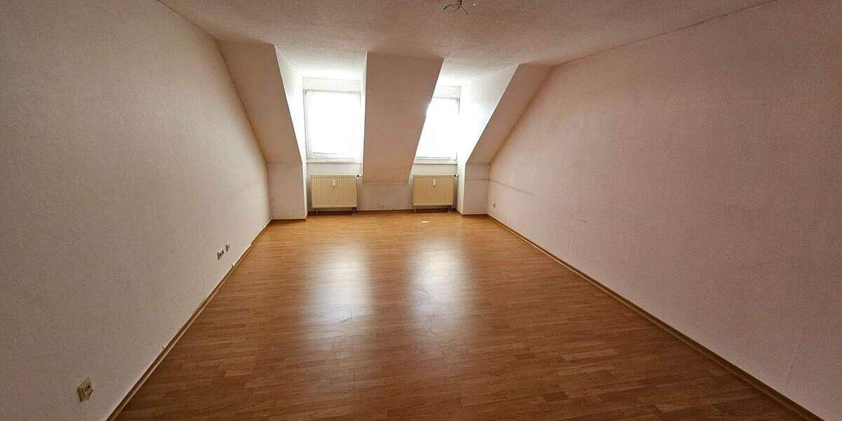 Etagenwohnung Schweinfurt Eselshöhe - 2 Zimmer, 57 m&sup2;, 130.000&euro; | Angebot:25737705