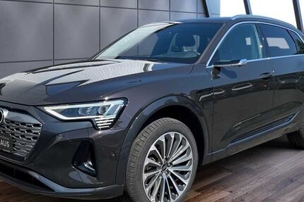 Audi Q8 e-tron 56.970 km 48.690 &euro; Schweinfurt 97424