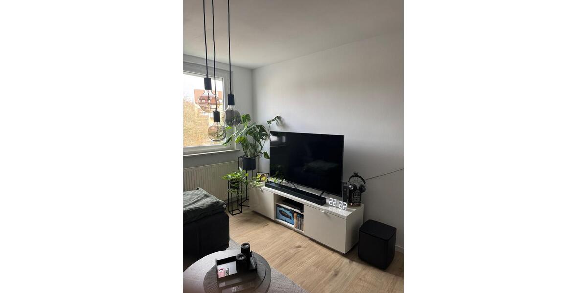 Dachgeschoßwohnung Schweinfurt Gartenstadt - 3 Zimmer, 63 m&sup2;, 870&euro; | Angebot:25725525