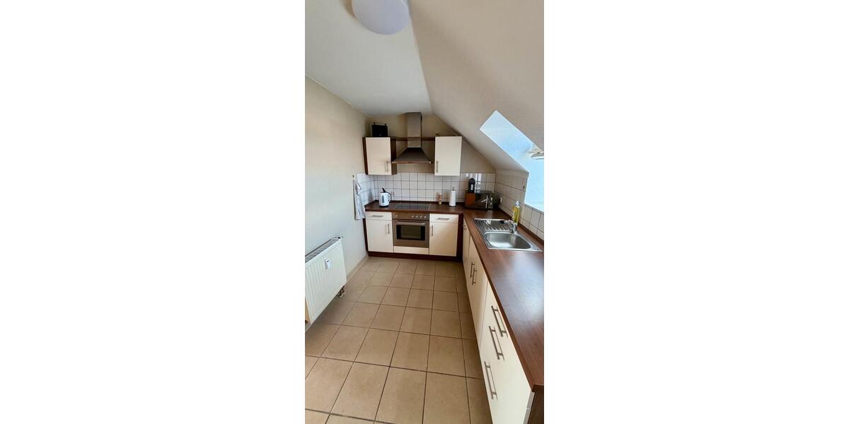 Dachgeschoßwohnung Schweinfurt Gartenstadt - 2 Zimmer, 62 m&sup2;, 985&euro; | Angebot:26169819